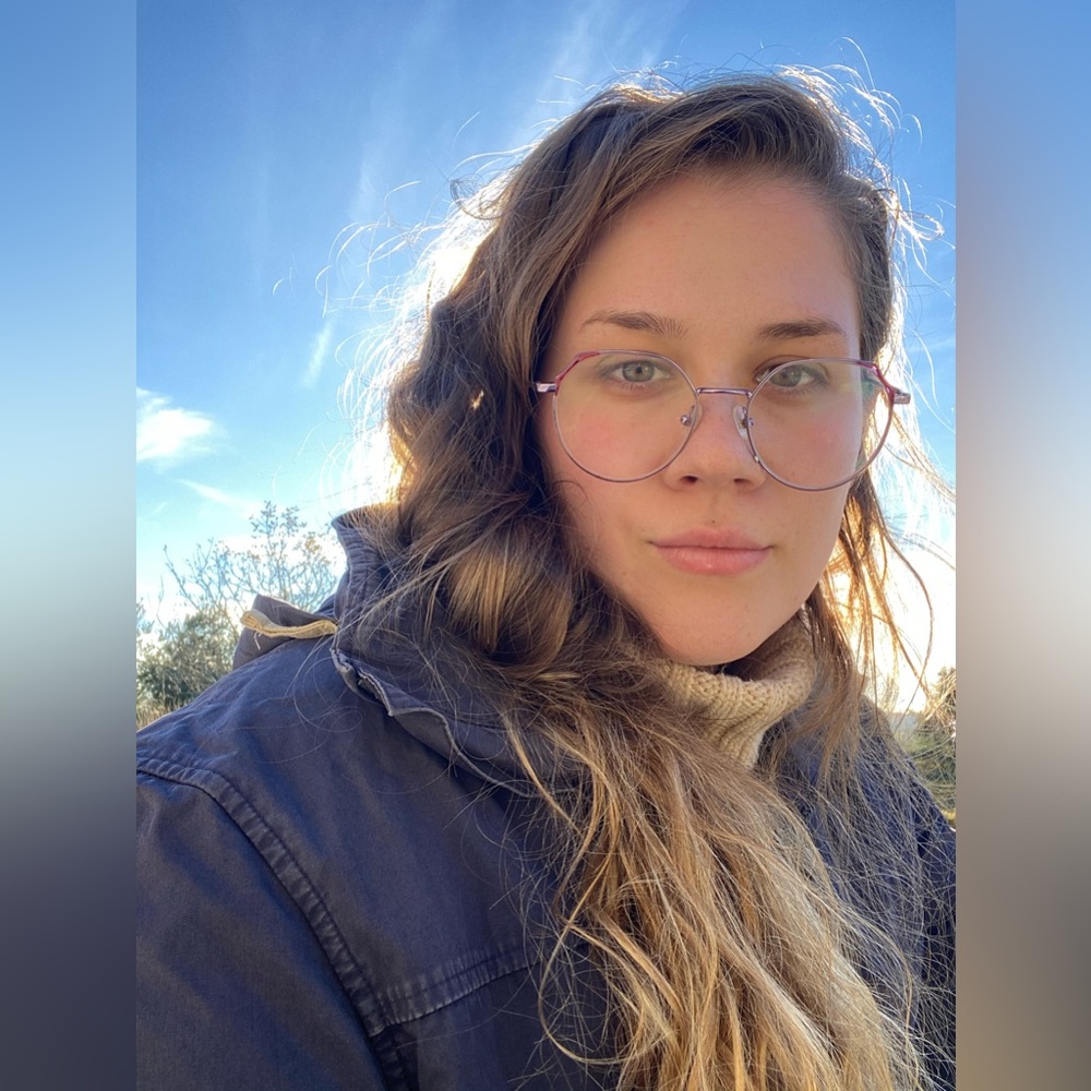 Meet your Posher, Lauren